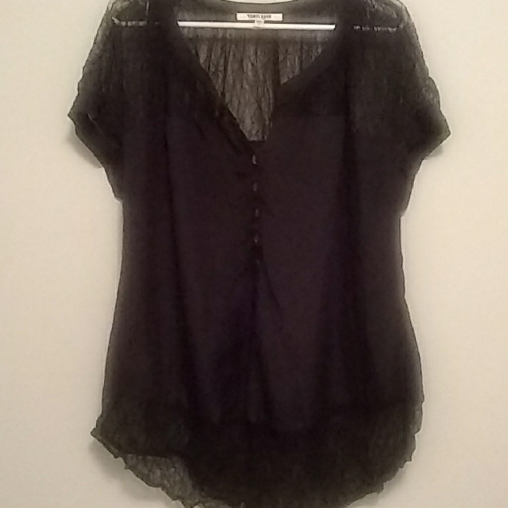 Daniel Rainn top size 1x